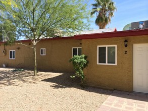 10202 N 9th Ave in Phoenix, AZ - Building Photo - Building Photo