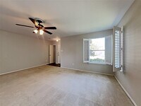 410 Remington Creek Dr photo'