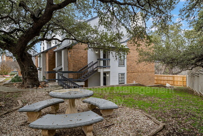 11311 Sir Winston St in San Antonio, TX - Building Photo - Building Photo