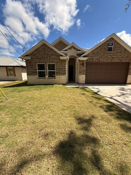 14844 Coaltown Rd in Willis, TX - Building Photo - Building Photo