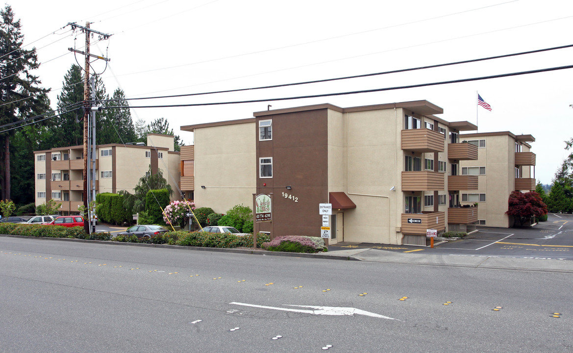 Camelot West in Lynnwood, WA - Building Photo