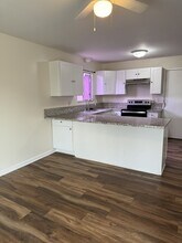 683 Alpine Ave in Manteca, CA - Building Photo - Building Photo