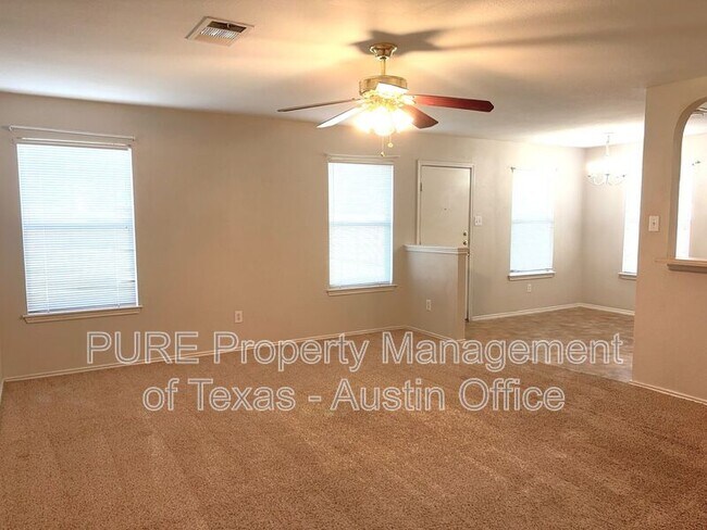 2724 Breezy Point Cove in Round Rock, TX - Building Photo - Building Photo
