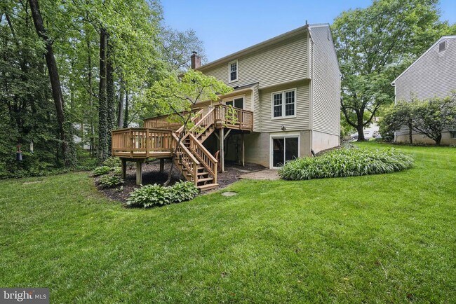 10056 Marshall Pond Rd in Burke, VA - Building Photo - Building Photo