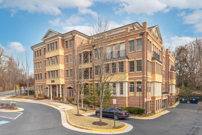 1781 Chain Bridge Rd in McLean, VA - Building Photo - Building Photo