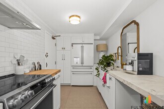 2100 N Lincoln Park W, Unit # 011BN in Chicago, IL - Building Photo - Building Photo
