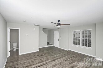 635 Wilderness Trail Dr in Charlotte, NC - Building Photo - Building Photo