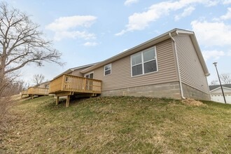 14 Persimmon Dr in Hamilton, OH - Building Photo - Building Photo