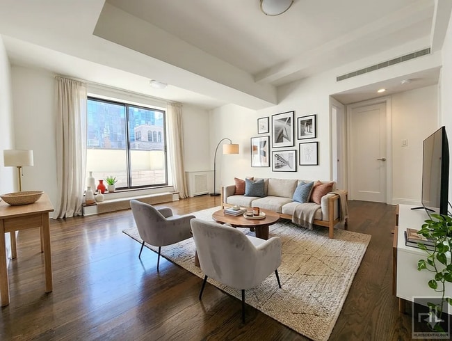 WEST 58 STREET, Unit PHC
