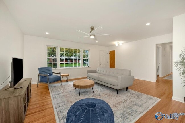 1610 Chapman Ave NE in Huntsville, AL - Building Photo - Building Photo