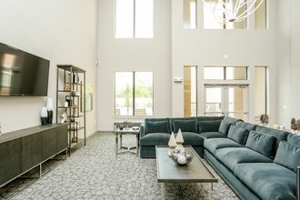 Haven at Main in Houston, TX - Foto de edificio - Interior Photo