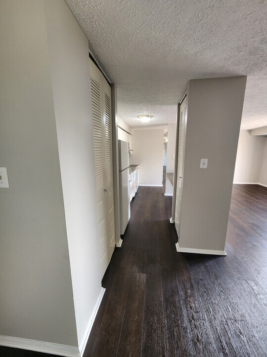 19529 Gunners Branch Rd, Unit F in Germantown, MD - Building Photo