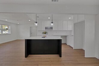 1108 Ashland Dr in Mesquite, TX - Building Photo - Building Photo