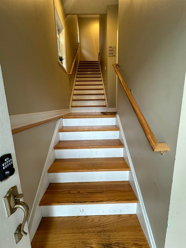 24 New St in Bayonne, NJ - Building Photo - Building Photo