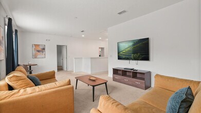4571 Cabello Loop in Kissimmee, FL - Building Photo - Building Photo
