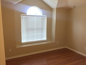 578 Prindle Dr E in Jacksonville, FL - Building Photo - Building Photo