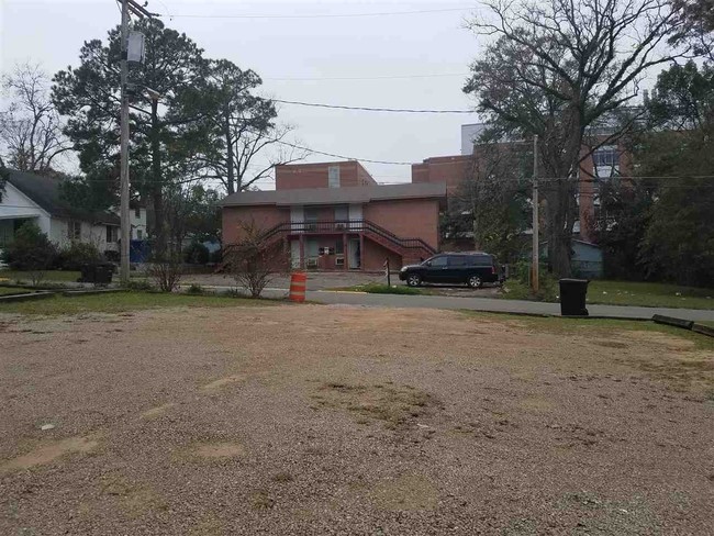 1420 Melvin St in Tallahassee, FL - Building Photo - Building Photo