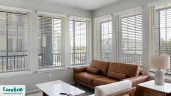 4902 Cosmos Cir in Wimauma, FL - Building Photo