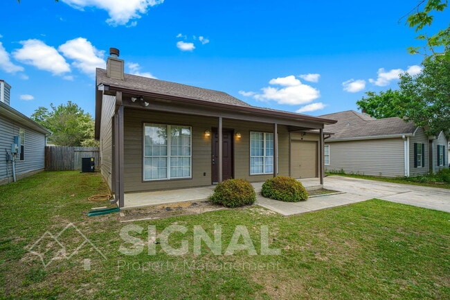 140 Bonnieville Dr in Calera, AL - Building Photo - Building Photo