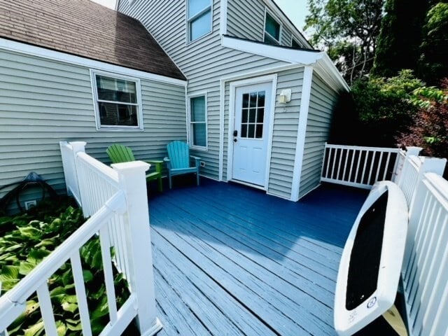 5 Dennett St in Amesbury, MA - Building Photo - Building Photo