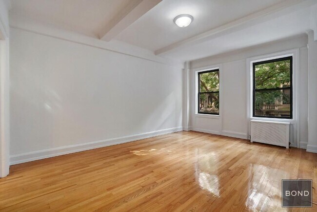 property at 315 W 102nd St