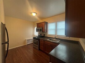 455 E Chester St in Long Beach, NY - Building Photo