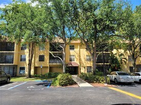 470 NW 20th St in Boca Raton, FL - Building Photo