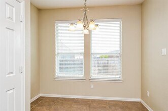 288 Edison Ln in Crowley, TX - Building Photo - Building Photo