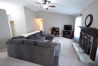 1614 Shining Armor Ln in West Lafayette, IN - Building Photo - Building Photo