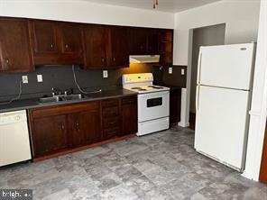property at 400 Seward Ave