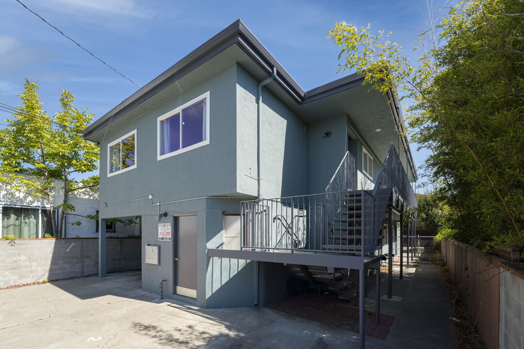 2123 Spaulding Ave in Berkeley, CA - Building Photo