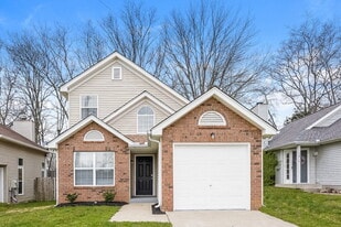 1016 Mansker Dr in Goodlettsville, TN - Building Photo