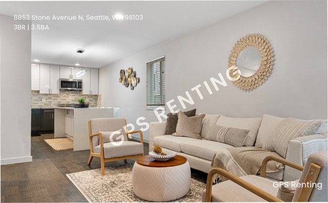 8853 Stone Ave N in Seattle, WA - Building Photo - Building Photo