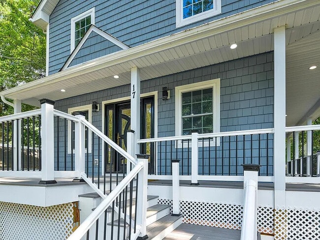 property at 17 Avenue D