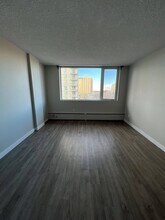 Hi-Level Affordable in Edmonton, AB - Building Photo - Building Photo