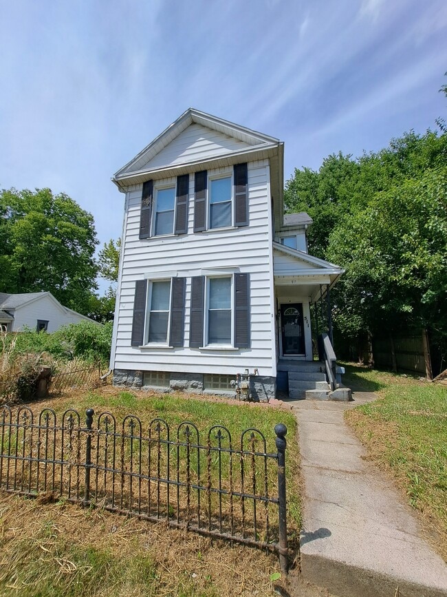 property at 511 Parrot St