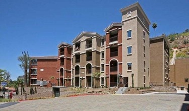 Fifty Twenty-Five in San Diego, CA - Building Photo - Building Photo