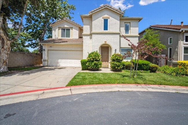 57 Rossignol Cir in Sacramento, CA - Building Photo - Building Photo