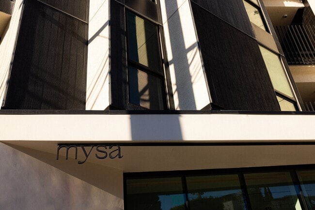 Mysa in Los Angeles, CA - Foto de edificio - Building Photo