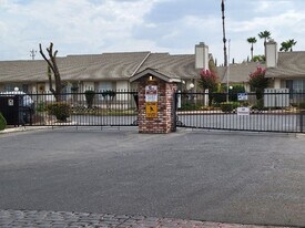 1836 Merced Ave in Merced, CA - Building Photo