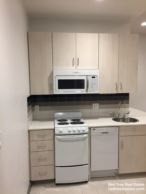 property at 144 Bowdoin St