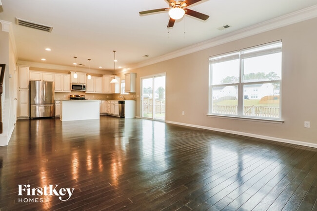 427 Gianna Ln in Goose Creek, SC - Building Photo - Building Photo