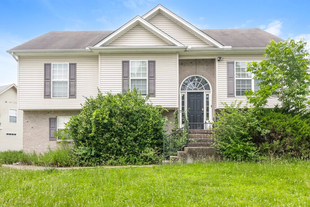 300 School House Ct in Nashville, TN - Building Photo