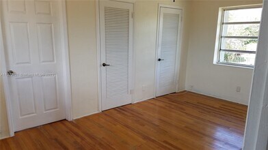 703 NW 6th St-Unit -C in Hallandale Beach, FL - Building Photo - Building Photo