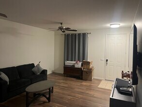 13998 Old Mill Ln in Victorville, CA - Foto de edificio - Building Photo