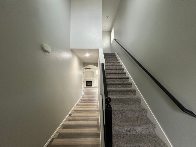 8013 W 5th Ave in Kennewick, WA - Building Photo - Building Photo