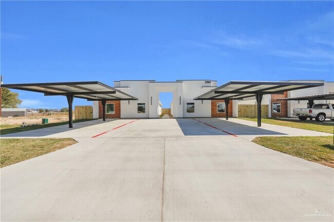 12 Estevan St in Mission, TX - Building Photo - Building Photo