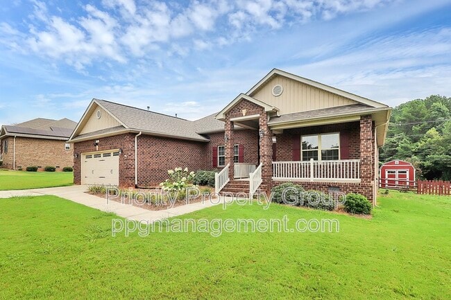 141 Tall Fern Lp in Mooresville, NC - Foto de edificio - Building Photo