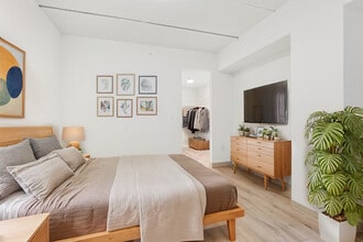 Mily on Green in Philadelphia, PA - Building Photo - Building Photo