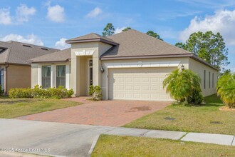 4268 Alligator Flag Cir in West Melbourne, FL - Building Photo - Building Photo